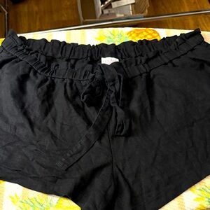 Isabel Maternity by Ingrid & Isabel Pull-On Linen Shorts